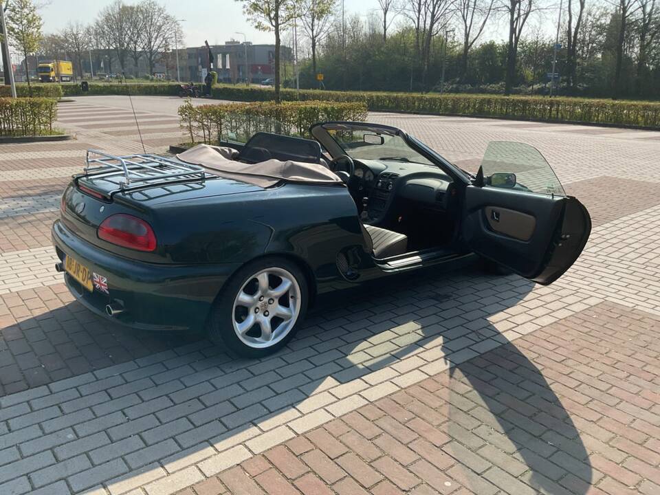 Image 5/8 de MG F 1.8i (1998)