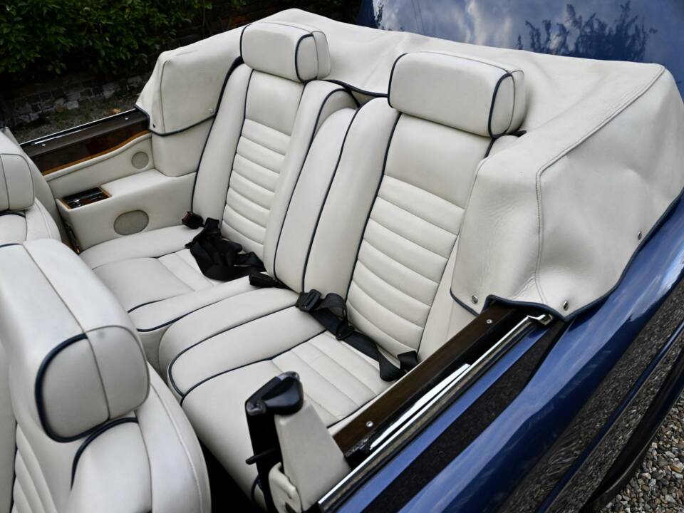 Imagen 34/50 de Rolls-Royce Corniche III (1991)