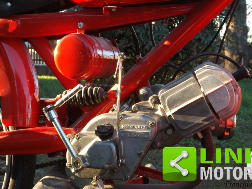 Afbeelding 5/10 van Moto Guzzi DUMMY (1952)