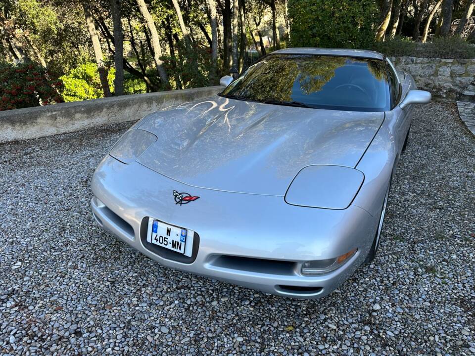 Image 94/191 of Chevrolet Corvette (1999)