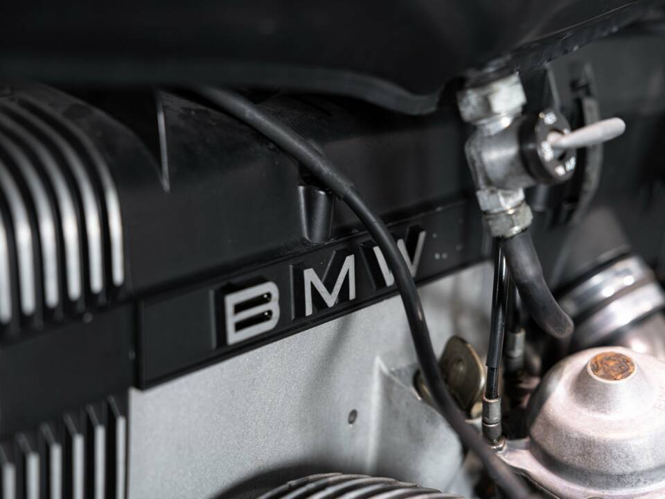 Bild 11/34 von BMW DUMMY (1983)
