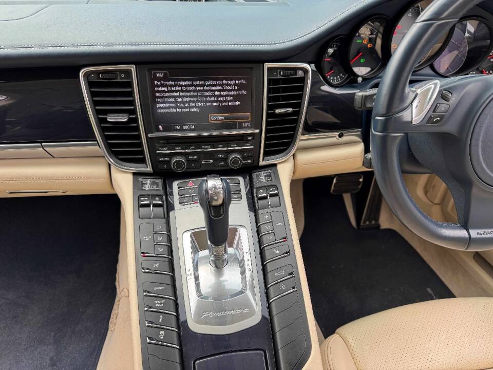 Bild 28/36 von Porsche Panamera 4S (2009)