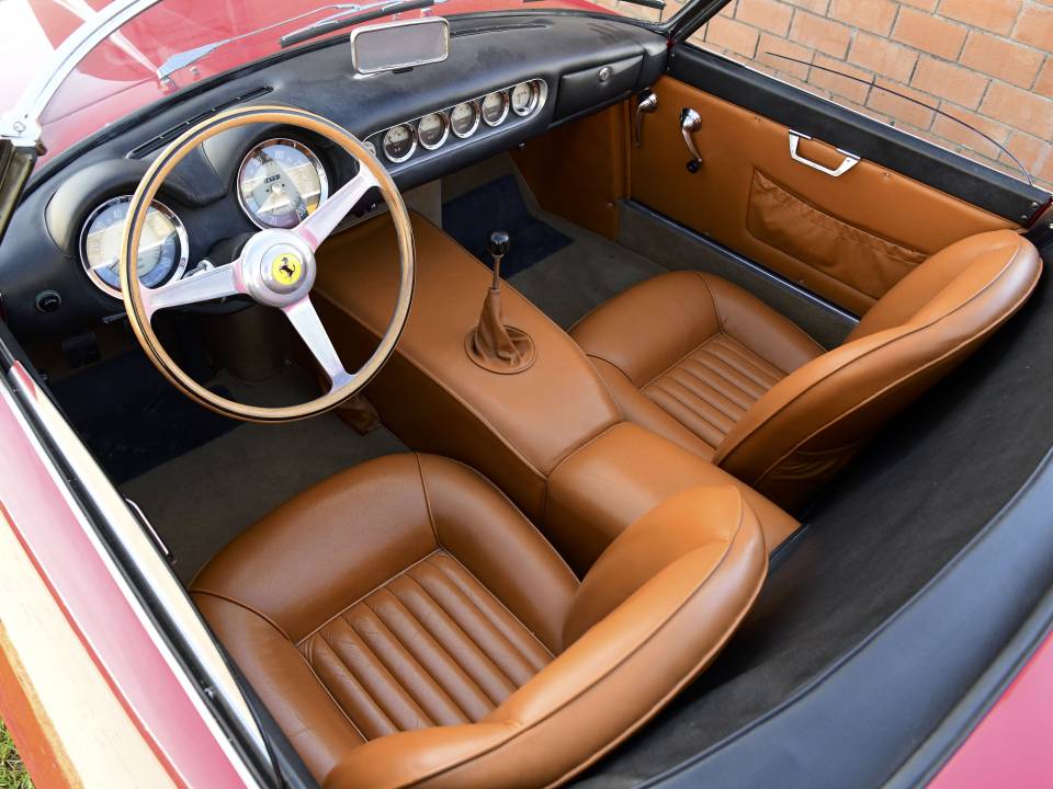 Imagen 2/40 de Ferrari 250 GT Spyder California SWB (1962)