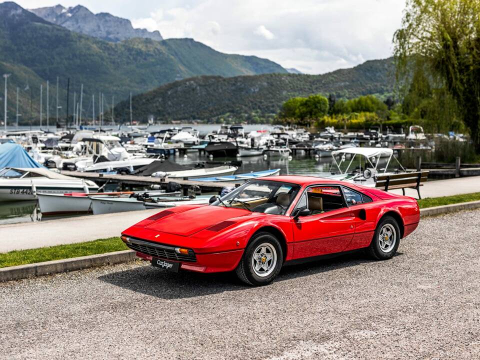 Image 5/16 of Ferrari 308 GTB (1976)