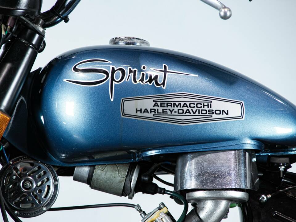Bild 16/50 von Aermacchi Harley-Davidson DUMMY (1971)