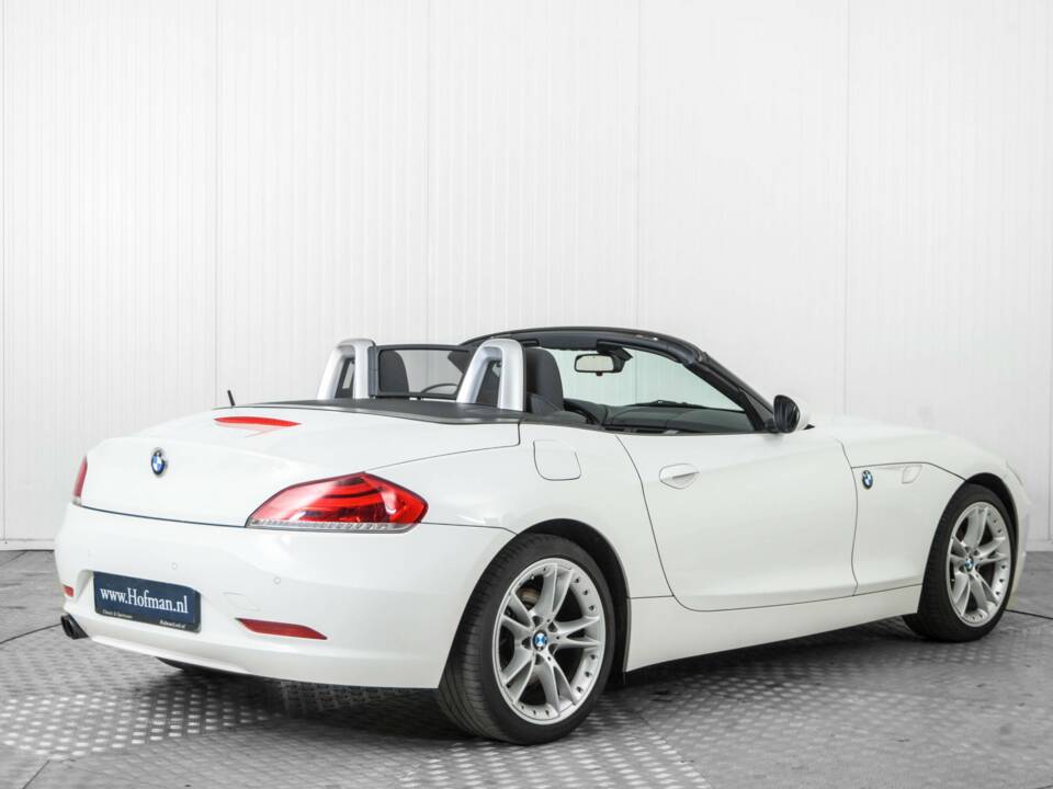 Image 2/50 of BMW Z4 sDrive23i (2010)
