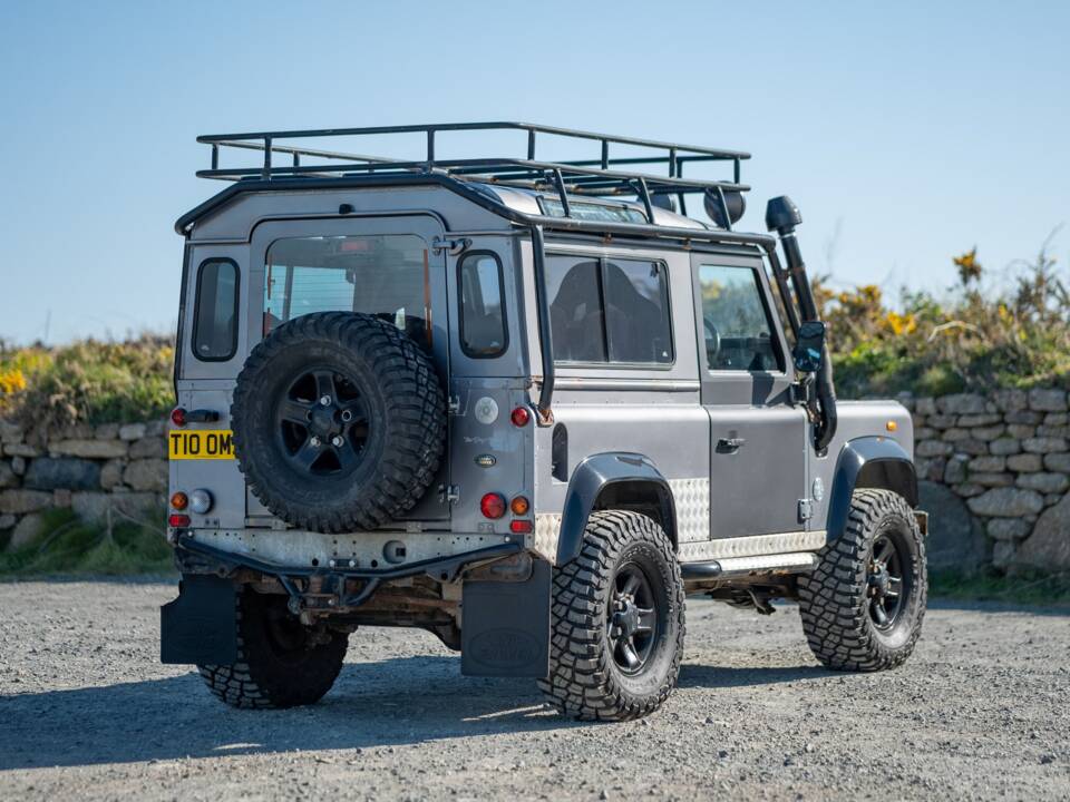 Afbeelding 3/33 van Land Rover Defender 90 Td5 (2001)