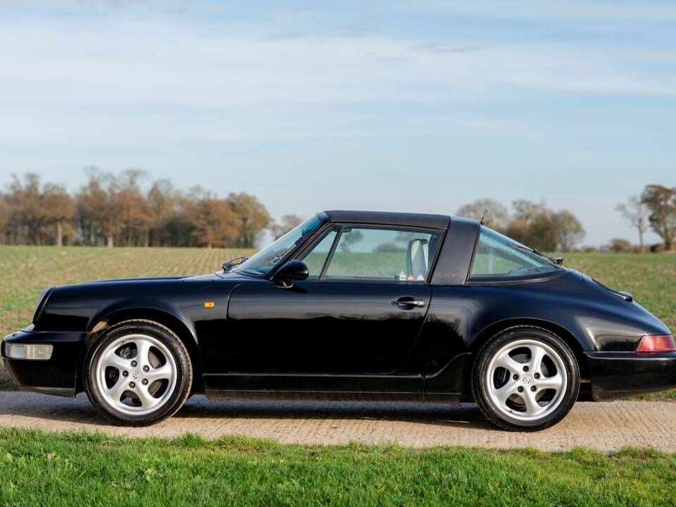 Immagine 2/50 di Porsche 911 Carrera 4 (1980)