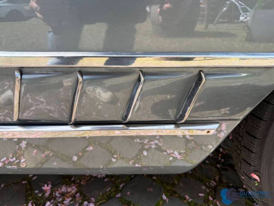 Bild 24/98 von Alfa Romeo 2000 Spider (1960)