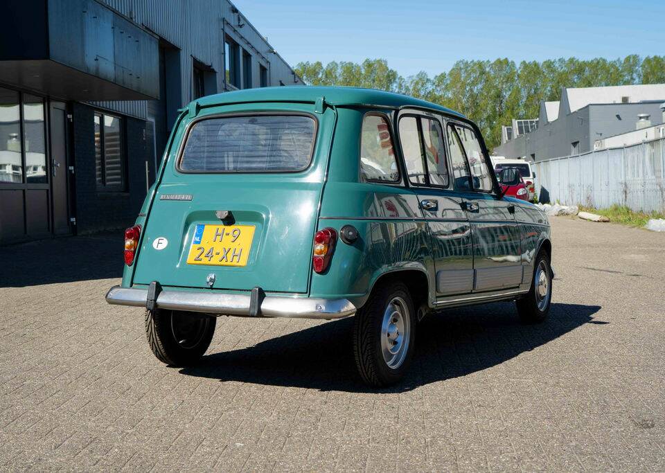 Bild 6/8 von Renault R 4 TL (1980)