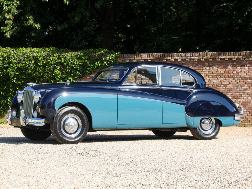 Image 43/50 de Jaguar Mk IX (1961)