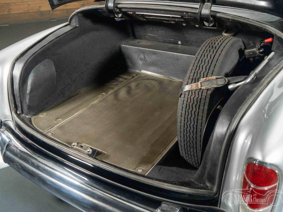 Bild 19/19 von Mercedes-Benz 300 d (1962)