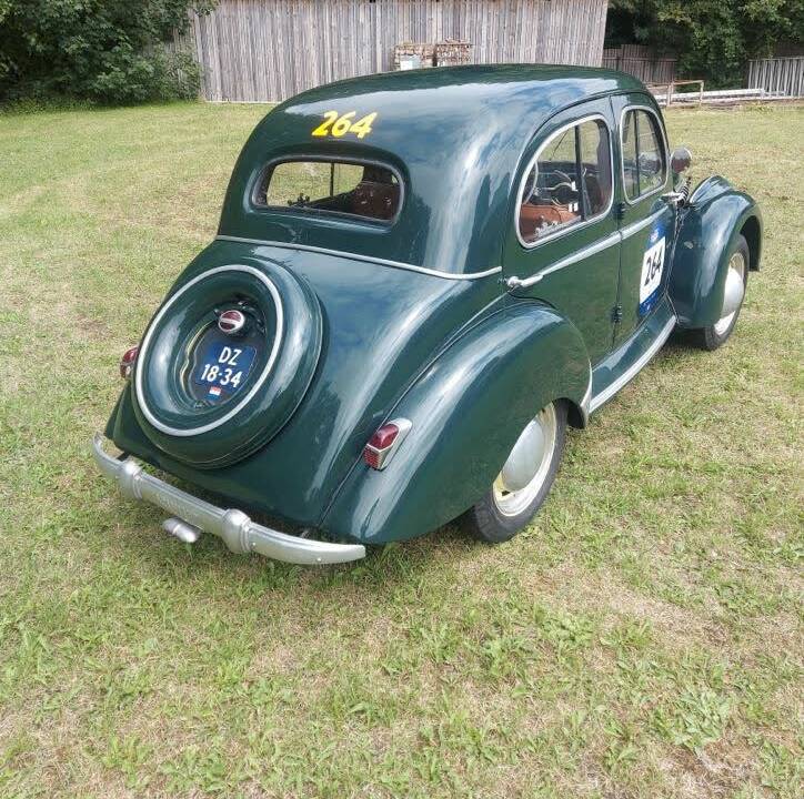 Bild 2/4 von Panhard Dyna 120 (1953)