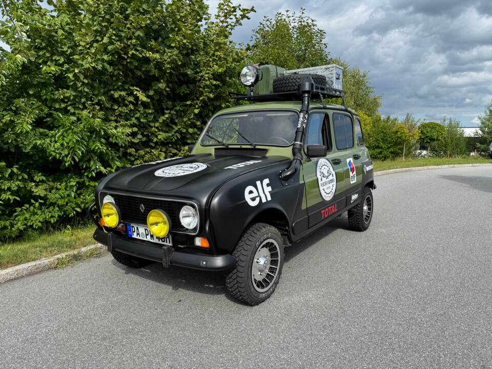 Afbeelding 57/58 van Renault R 4 GTL Sinpar 4x4 (1983)
