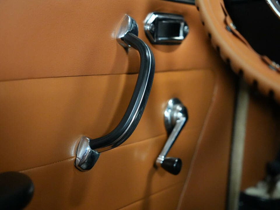 Image 22/49 of Lancia Fulvia (1969)