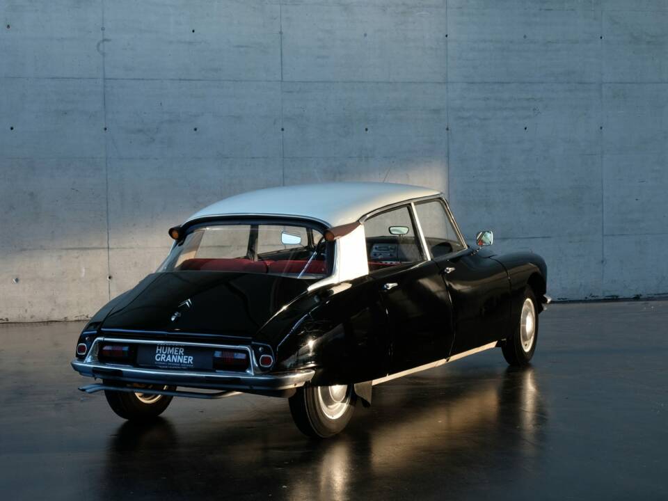 Bild 10/46 von Citroën ID 19 (1962)
