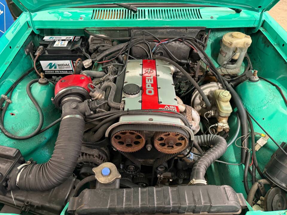 Image 5/18 of Opel Kadett 2,0 E Rallye (1978)