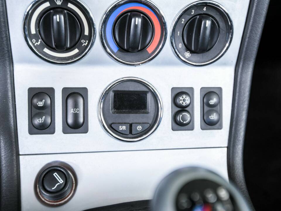 Image 30/50 of BMW Z3 1.8 (2001)