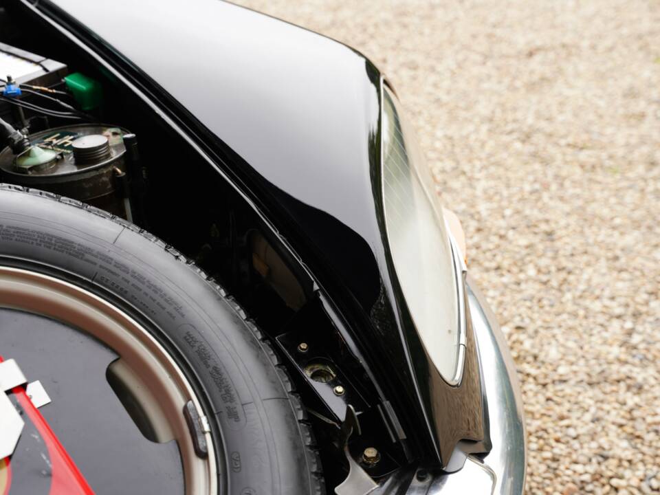 Image 33/50 of Citroën DS 23 Injection (1973)