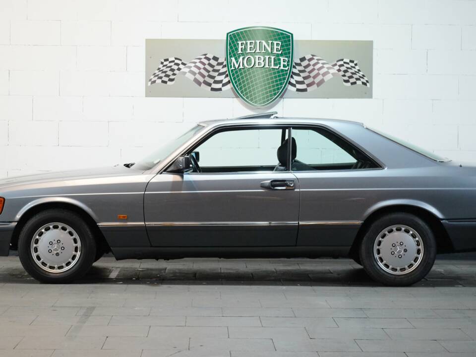 Image 2/34 of Mercedes-Benz 500 SEC (1991)