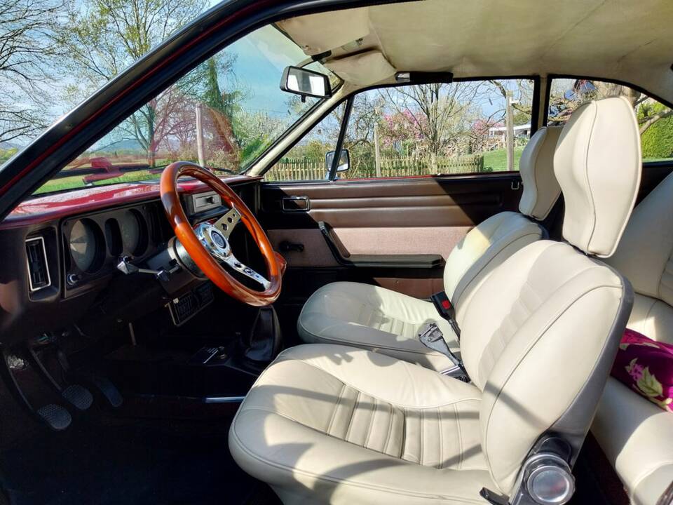 Image 4/8 of Lancia Beta Coupe 1600 (1977)