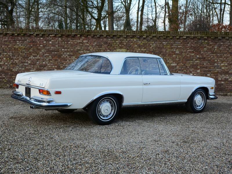 Bild 33/50 von Mercedes-Benz 280 SE 3,5 (1971)