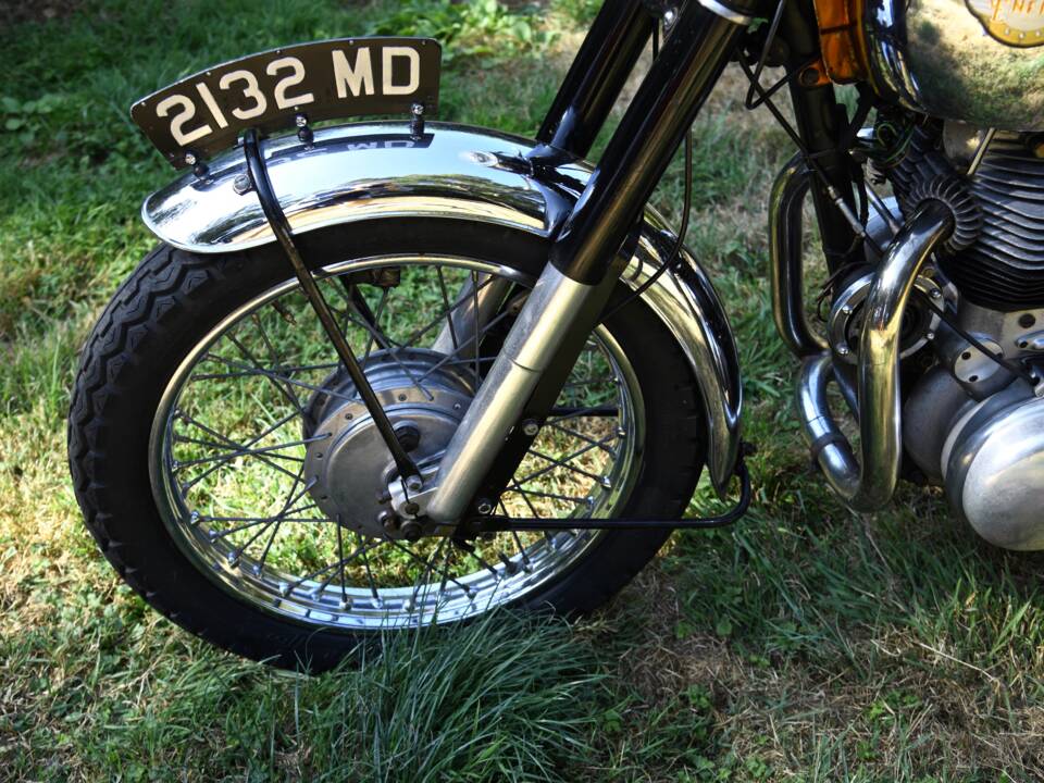 Image 2/10 of Royal Enfield Constellation (1962)