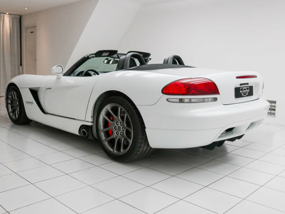 Afbeelding 3/17 van Dodge Viper SRT10 (2005)