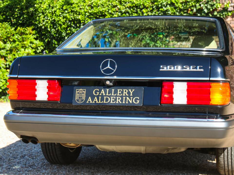 Bild 32/50 von Mercedes-Benz 560 SEC (1987)
