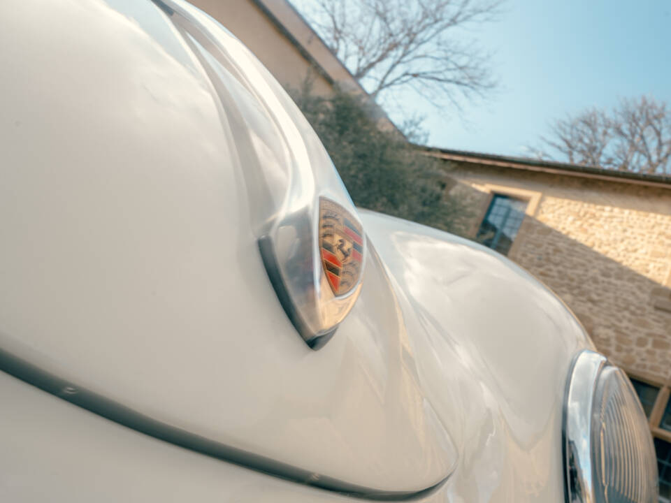 Image 57/70 of Porsche 356 A 1600 S (1958)