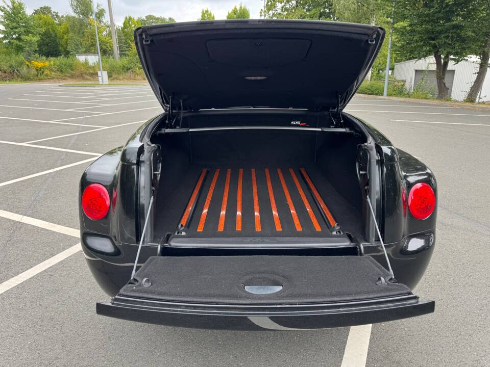 Image 3/10 of Chevrolet SSR (2005)