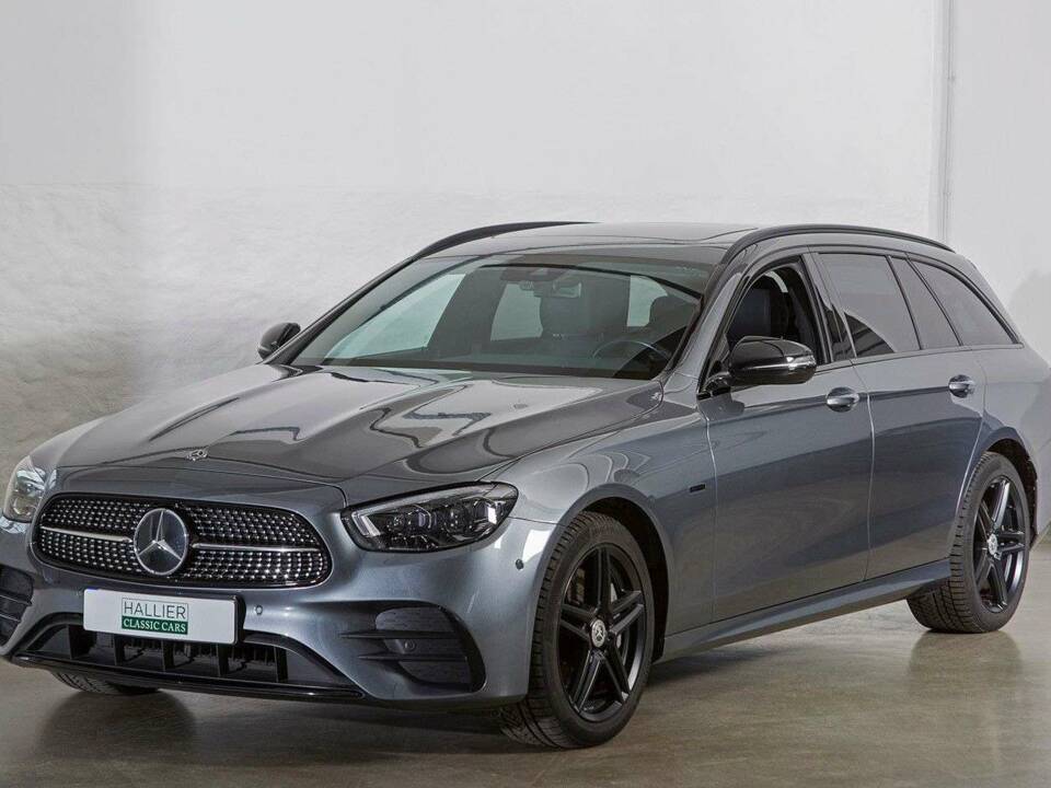 Image 1/20 of Mercedes-Benz E 300 de T (2020)