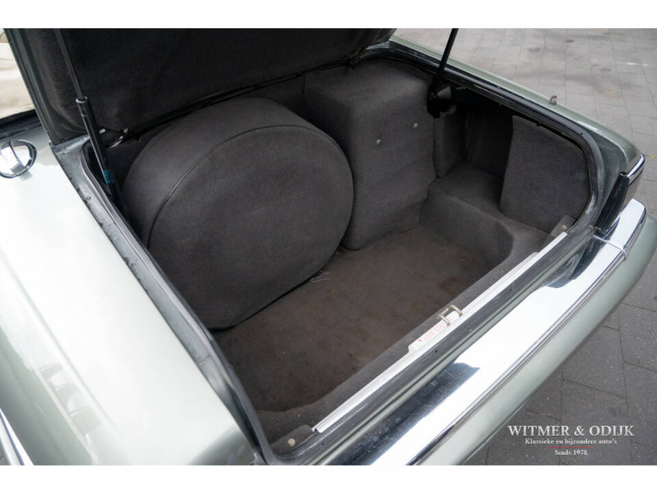 Image 35/35 of Jaguar XJS 4.0 (1995)