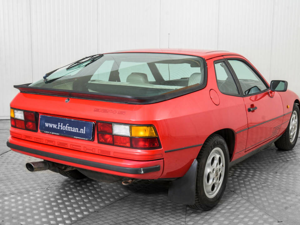 Immagine 25/50 di Porsche 924 S (1987)