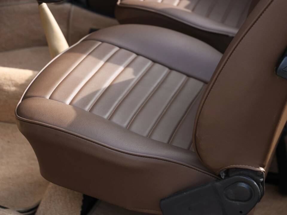 Image 39/50 of Volkswagen Beetle 1303 (1979)