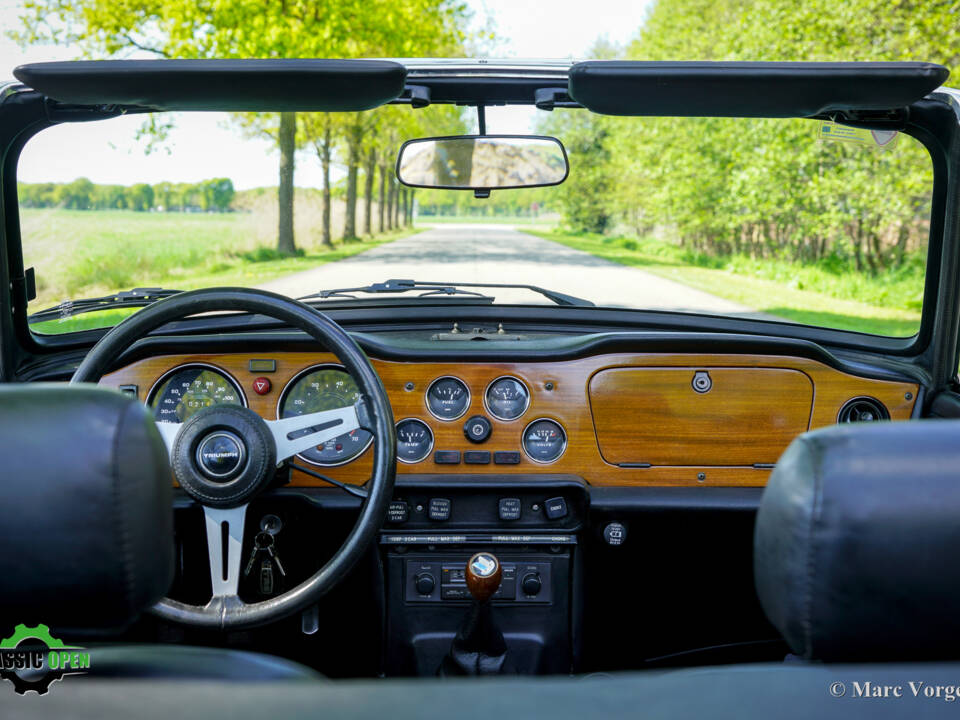 Image 52/52 of Triumph TR 6 (1973)