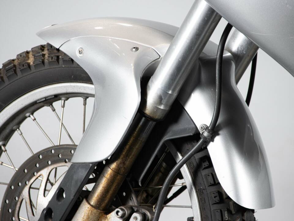 Bild 18/50 von Aprilia Pegaso 650 (1999)