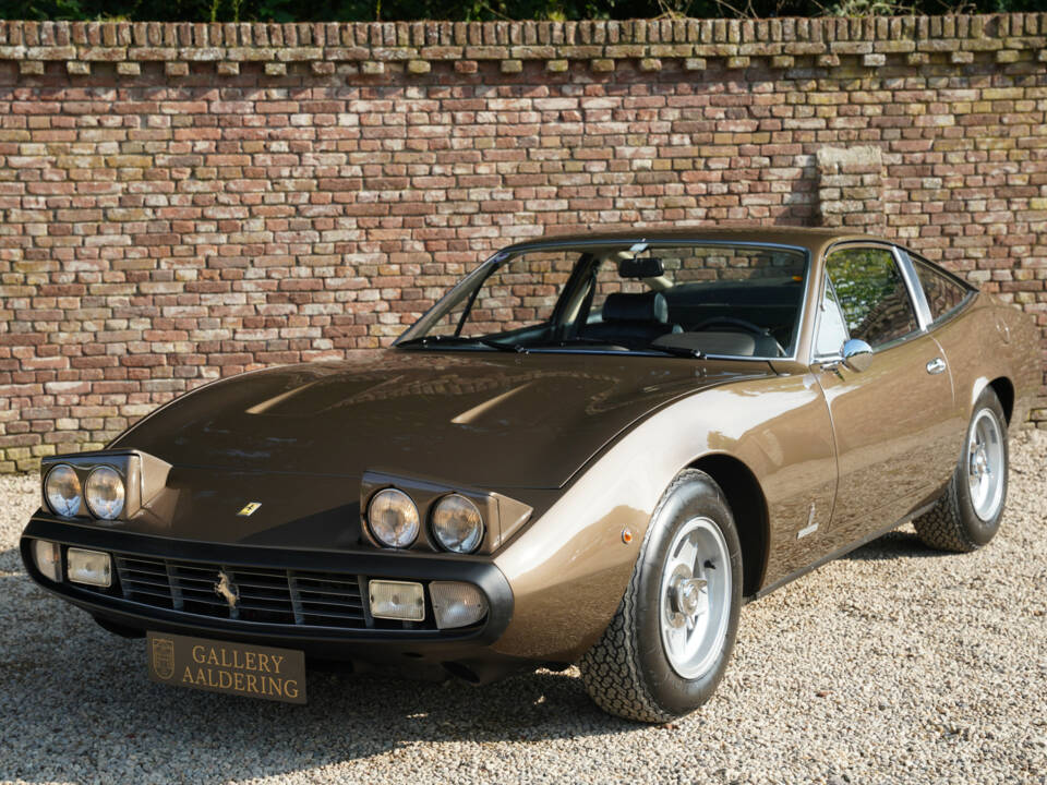 Image 39/50 of Ferrari 365 GTC&#x2F;4 (1972)