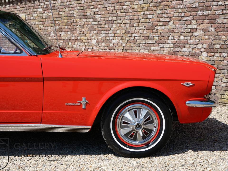 Image 25/50 of Ford Mustang 289 (1966)