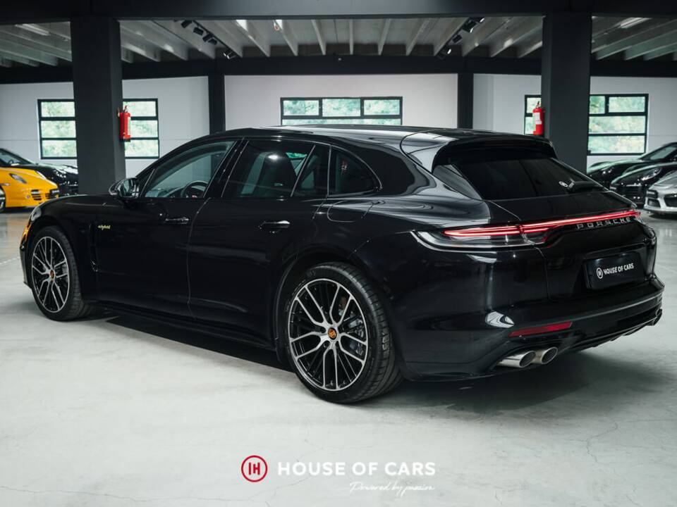 Image 9/25 of Porsche Panamera 4 E-Hybrid (2022)