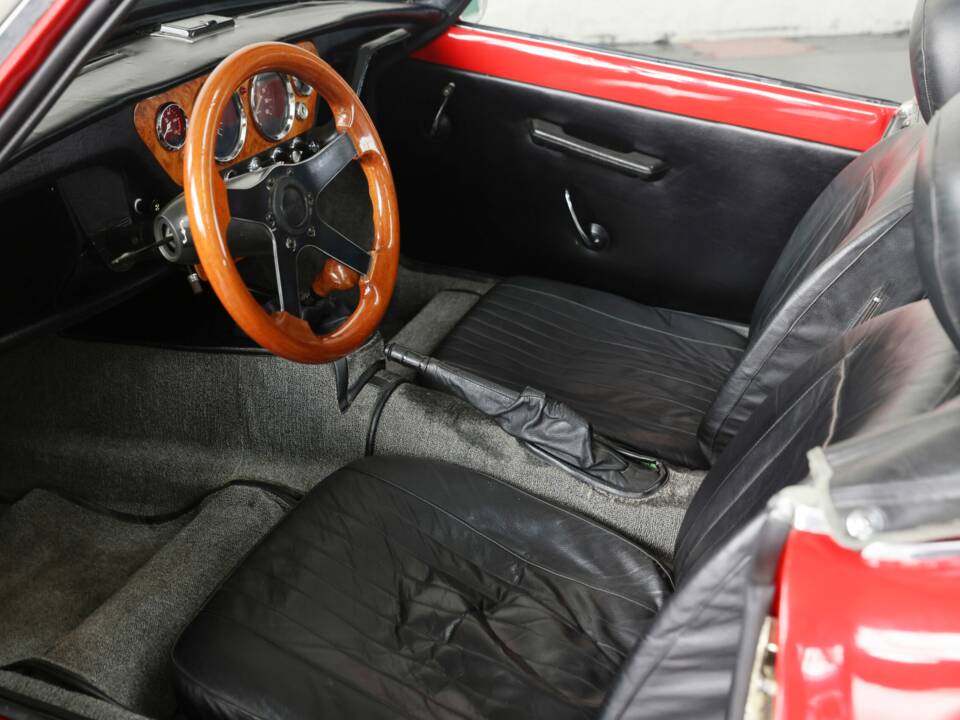 Afbeelding 14/33 van Triumph Spitfire Mk III (1968)