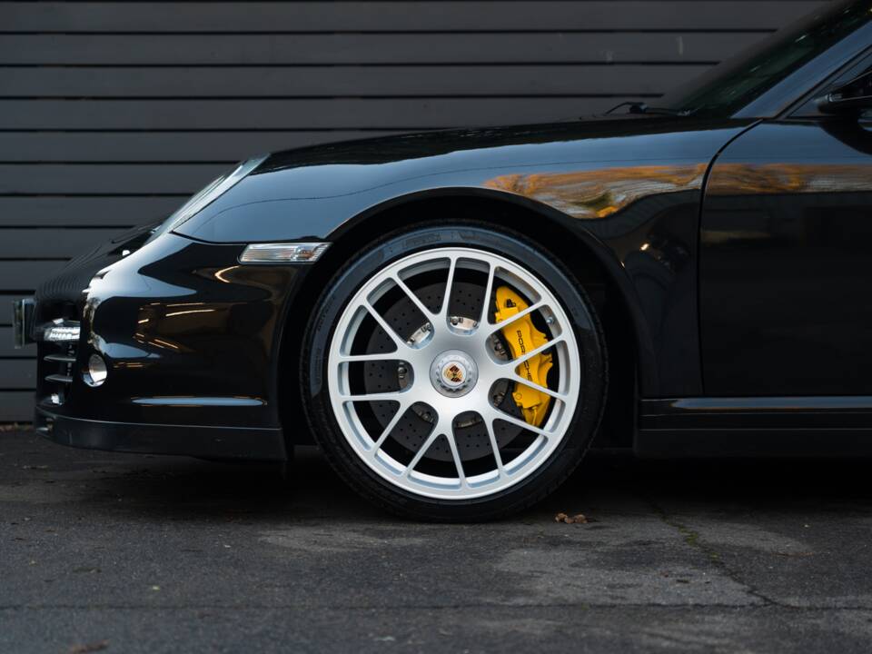 Bild 3/46 von Porsche 911 Turbo S (2012)