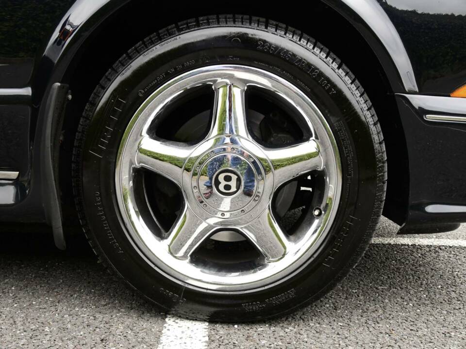 Immagine 42/50 di Bentley Continental T (2003)