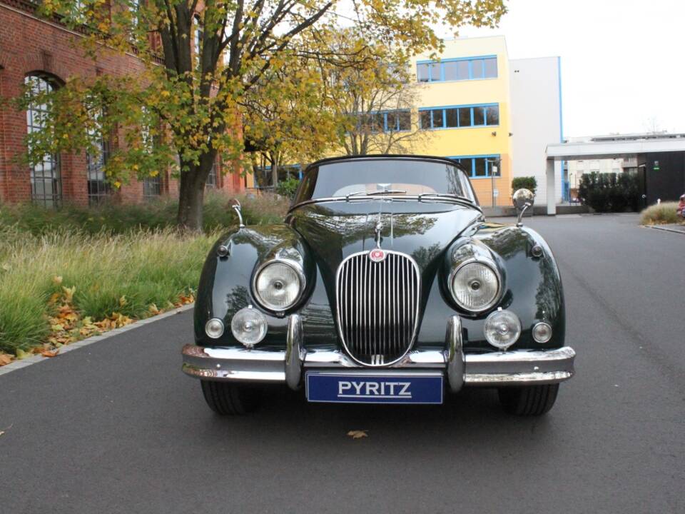 Immagine 5/20 di Jaguar XK 150 3.4 S OTS (1959)