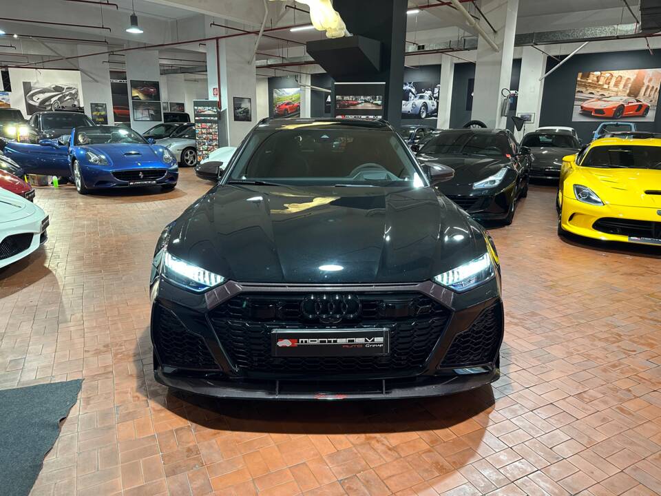 Bild 2/19 von Audi RS6 Avant (2022)