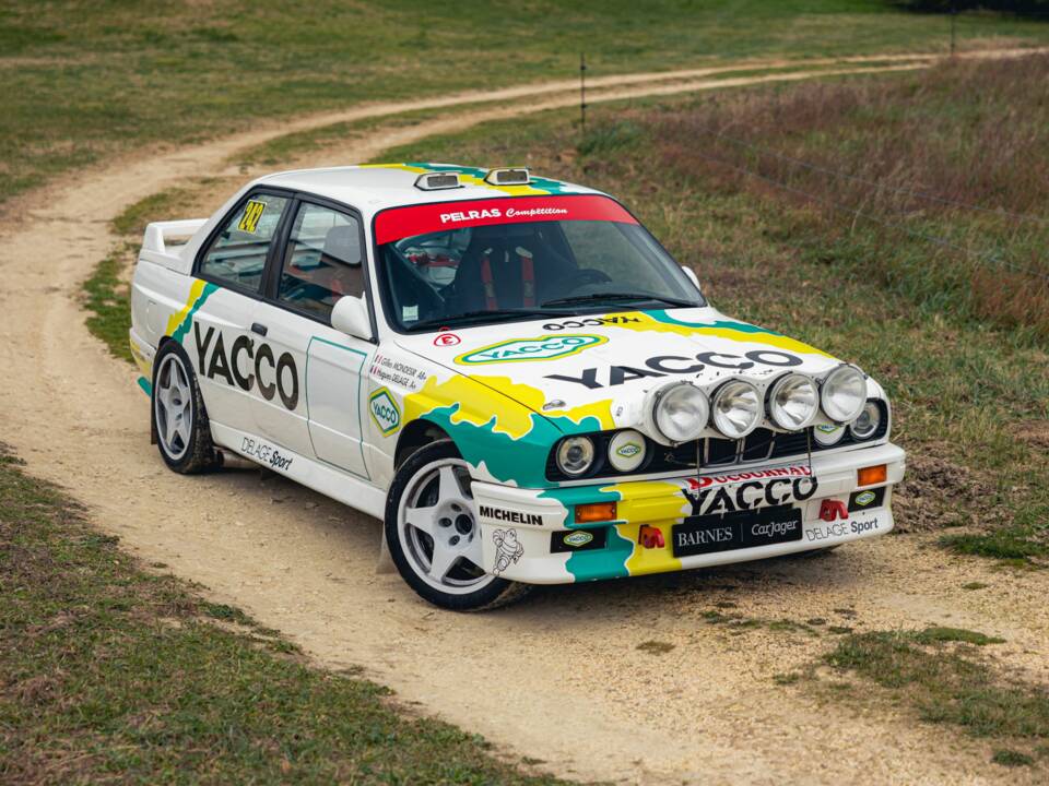 Image 23/56 de BMW M3 (1988)