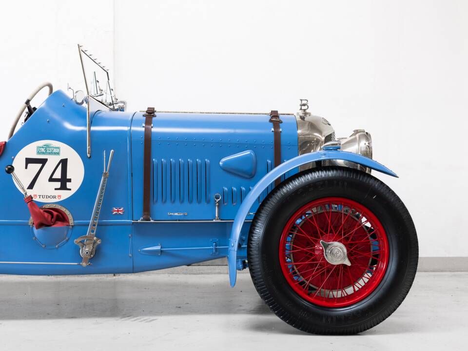 Afbeelding 19/32 van Bentley Speed Six S "Peking to Paris" (1952)