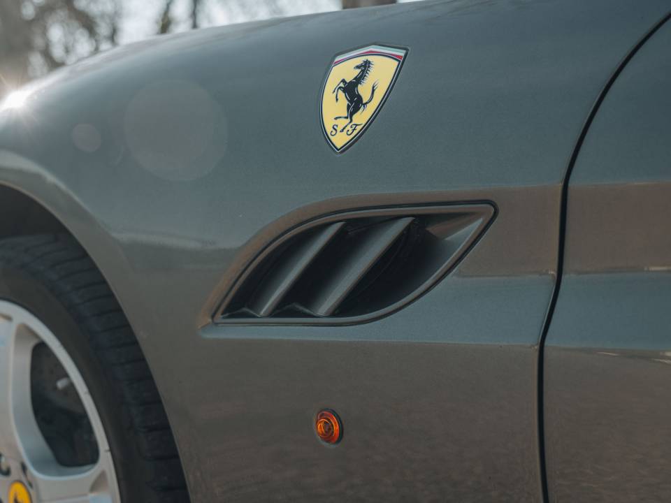 Imagen 19/69 de Ferrari California (2011)
