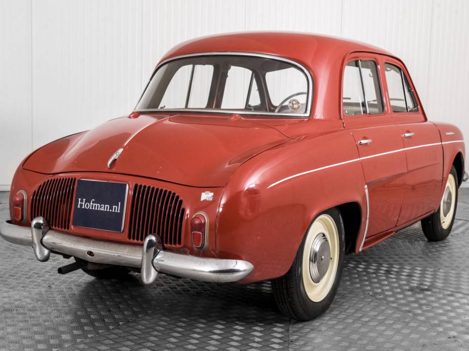 Image 40/49 de Renault Dauphine (1961)