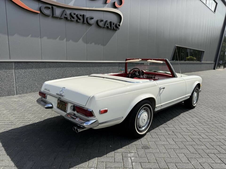 Immagine 10/50 di Mercedes-Benz 280 SL (1968)